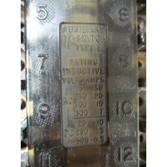 ITE 700038-K1 Auxiliary Switch - Used