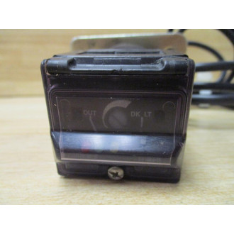 Allen Bradley 42GRU-9200 Photoelectric Sensor 5' Cable SER. B - Used