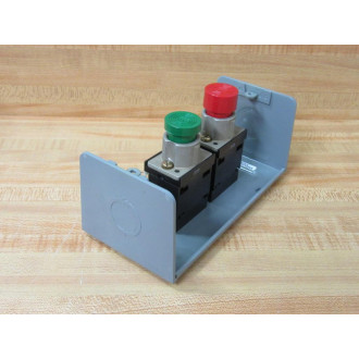 Allen Bradley 800H-2HAM Push Button Enclosure 800H2HAM W800H-BK6  800H-AK1 Allen Bradley 800H-2HAM Push Button Enclosure 800H2HAM W800H-BK6  800H-AK1