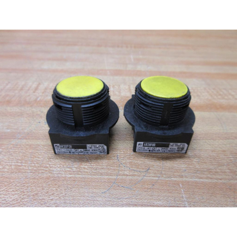 Fuji Electric AR30F0R Push Button (Pack of 2) - Used