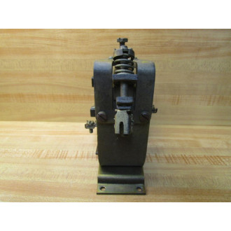 General Electric IC2820 A100BB2L Contactor IC2820A100BB2L - Used