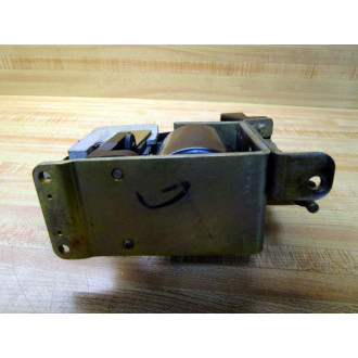 General Electric IC28001617 B2 H Contactor IC28001617B2H - Used