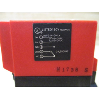 Square D 9006 PE8PANER Photoelectric Switch 9006PE8PANER Series A - Used