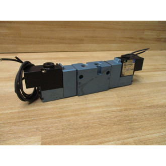 Mac Valves 821C-PM-111CA-152 821CPM111CA152 Solenoid Valve W Coil PME-111CAAA - New No Box