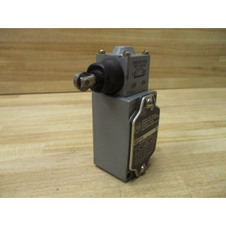 Allen Bradley 802T-A Limit Switch 802TA Series D - Used