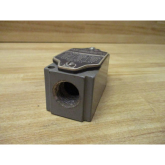 Allen Bradley 802T-A Limit Switch 802TA Series D - Used