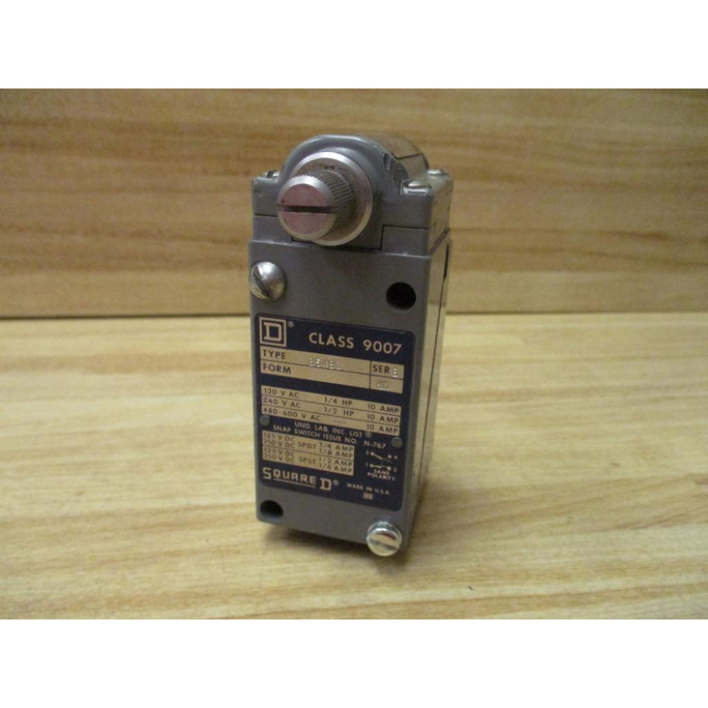 Square D 9007-B54B2 Heavy Duty Limit Switch Form HK - Used