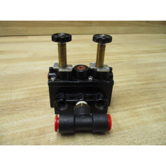 Ingersoll-Rand ARO A212SS-000-N Solenoid Air Control Valve A212SS000N W T-Fitting - New No Box