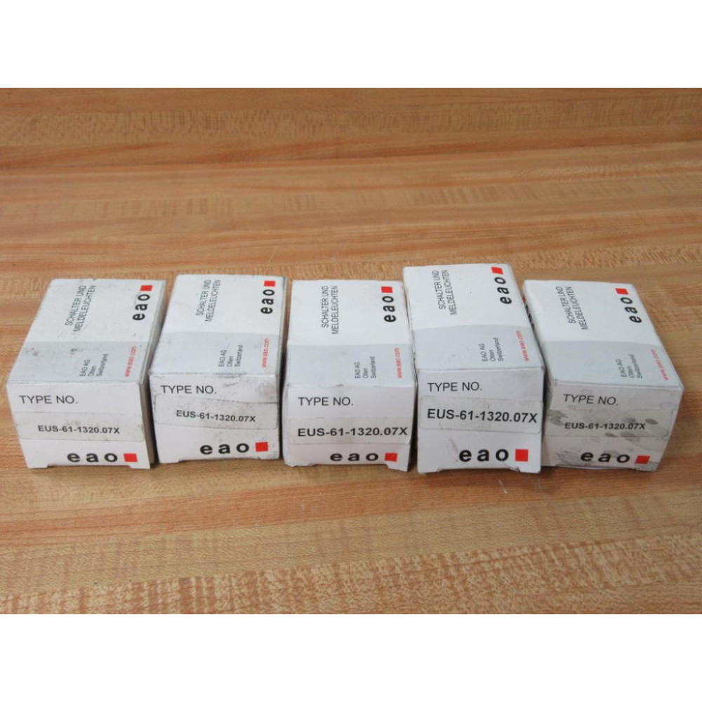 EAO EUS-61-1320.07X Switch Actuator 61-1320.0 WO White Indicator (Pack of 5)
