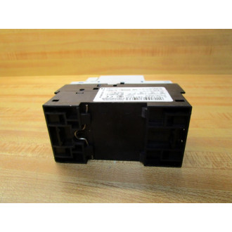 Siemens 3RV1021-0GA15 Circuit Breaker 3RV10210GA15 W 3RV1901-1E - New No Box