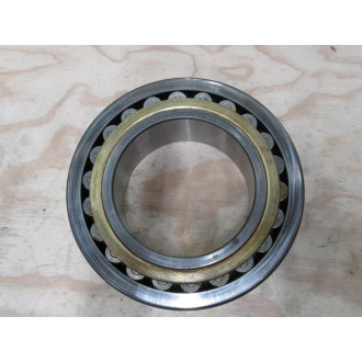 SKF 23138CK Roller Bearing IW38C - New No Box