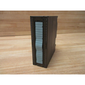 Siemens 6ES7-323-1BL00-0AA0 IO Module E-Stand:5, Cracked Terminal Strip Cover - Used