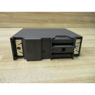 Siemens 6ES7-323-1BL00-0AA0 IO Module E-Stand:5, Cracked Terminal Strip Cover - Used