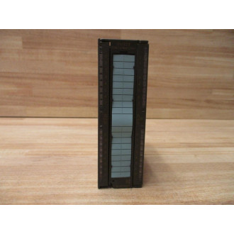 Siemens 6ES7-323-1BL00-0AA0 IO Module E-Stand:5, Cracked Terminal Strip Cover - Used