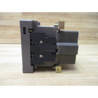 Siemens 3TB46 17-0A Contactor 110V 60Hz, 92V 50HZ - Used