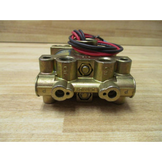 Skinner Valve V935LB2100 4-Way Solenoid Valve - Used