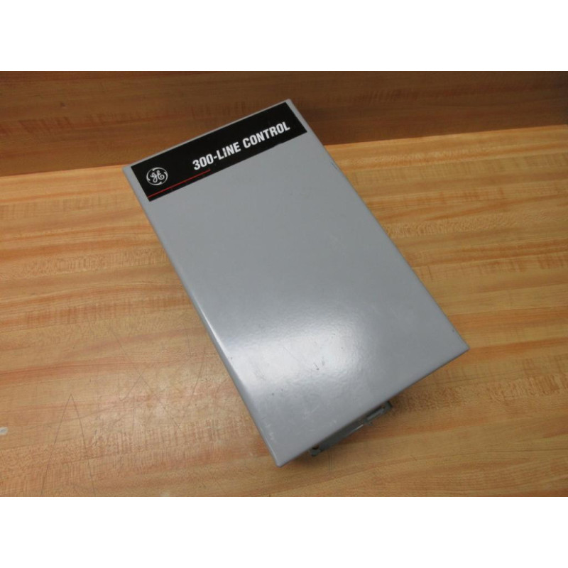 General Electric CR306C203 GE Magnetic Starter CR306C2** - New No Box