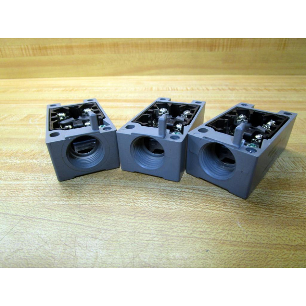 Cutler Hammer E50RA Eaton Limit Switch Receptacle (Pack of 3) - New No Box