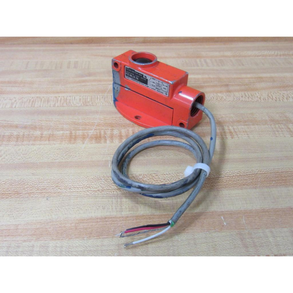 Micro Switch FE MLS 7A 1011 Modulated Light Switch FEMLS7A1011 - Used