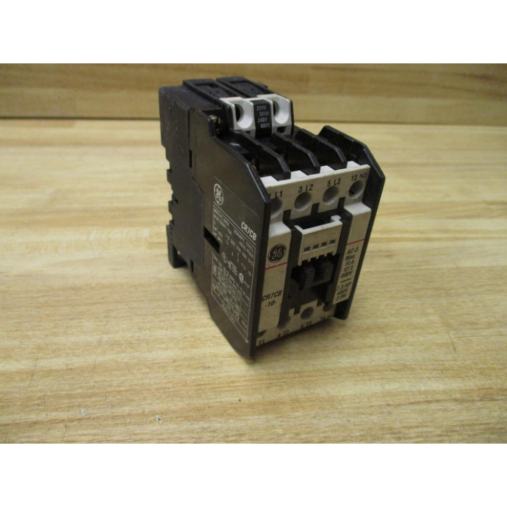 General Electric CR7CB Contactor - New No Box
