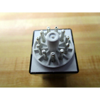 Allen Bradley 700-HA33A24-24V AC Relay 700HA33A24 Series D