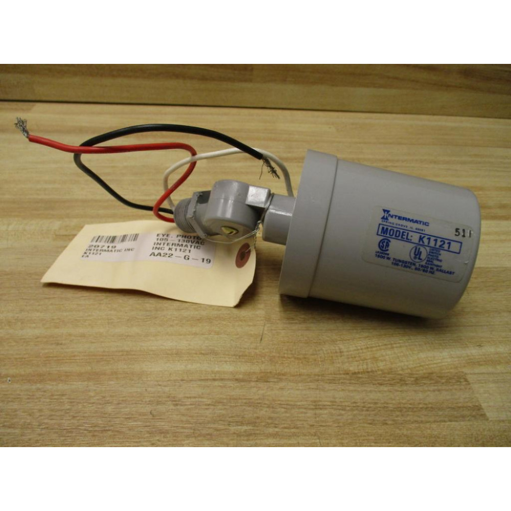 Intermatic K1121 Photo Control Switch 1500 Watts - New No Box Intermatic K1121 Photo Control Switch 1500 Watts - New No Box