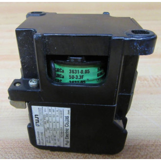 Fuji Electric SRCa3631-0(4A) Contactor SRCa363104A W Cracked Housing - Used