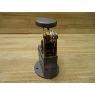 Micro Switch BZV6-2RN4 Limit Switch BZV62RN4 - New No Box
