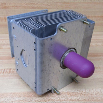 Fusion UV Systems 2M130 UV Microwave Light Assy Hitachi High Heat - Used