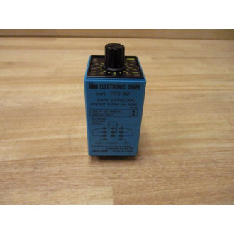 IDEC RTE-B11 On-Delay Timer AC120V RTEB11 0-10 Sec. - New No Box