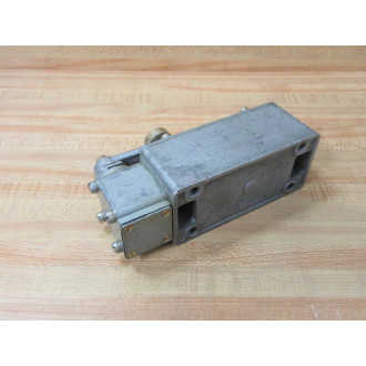 Micro Switch 51ML3 Limit Switch WRoller Lever - New No Box