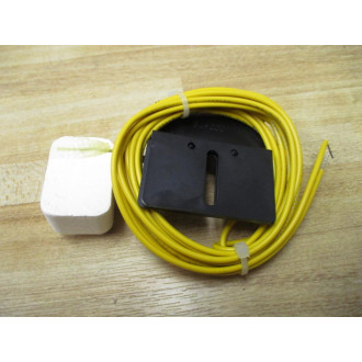 Hartell 610057 Safety Switch J-100 - New No Box