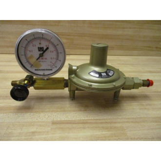 Matheson 3702 Pressure Regulator W Gauge - New No Box