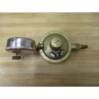 Matheson 3702 Pressure Regulator W Gauge - New No Box