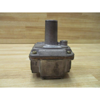 Maxitrol R500SZ Gas Regulator - New No Box
