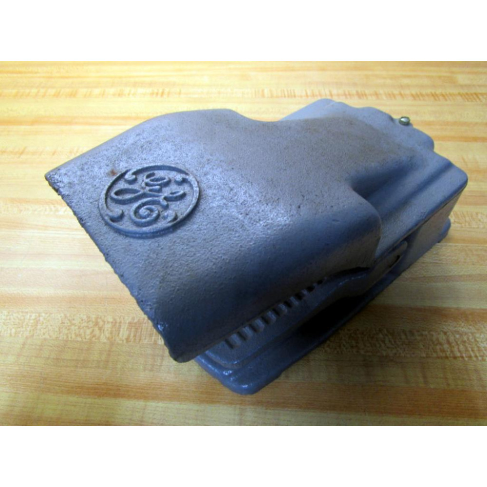 General Electric CR150A4 Foot Switch 55-750382 - New No Box
