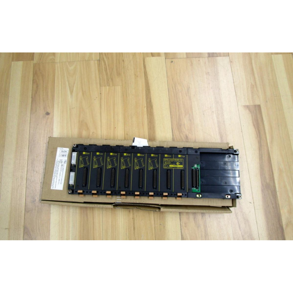 Omron C200H-BC081-V2 CPU Base Unit  C200HBC081V2