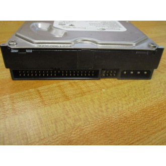 Seagate 98D012-520 3.5"  Hard Drive ST3160212A - Used