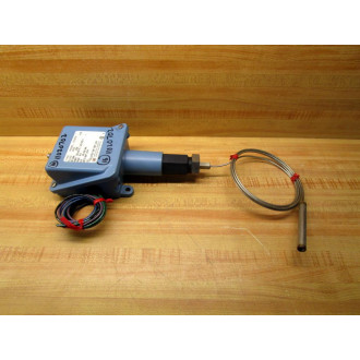 United Electric Controls E100 8BS 1530 Remote Temperature Switch E1008BS1530 - Used