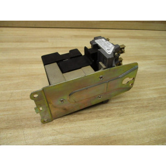 Allen Bradley 702-AOC93 Contactor 702-A0C93 - New No Box