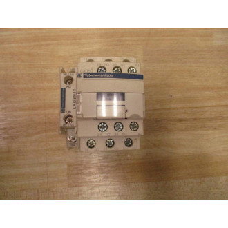 Schneider Electric CAD50E7 Telemecanique Relay - New No Box