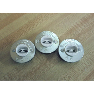Leviton 524 Lamp Holder 001-00524-000 (Pack of 3) - New No Box