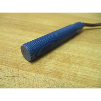 Cutler Hammer E57CAL12T101 Proximity Sensor