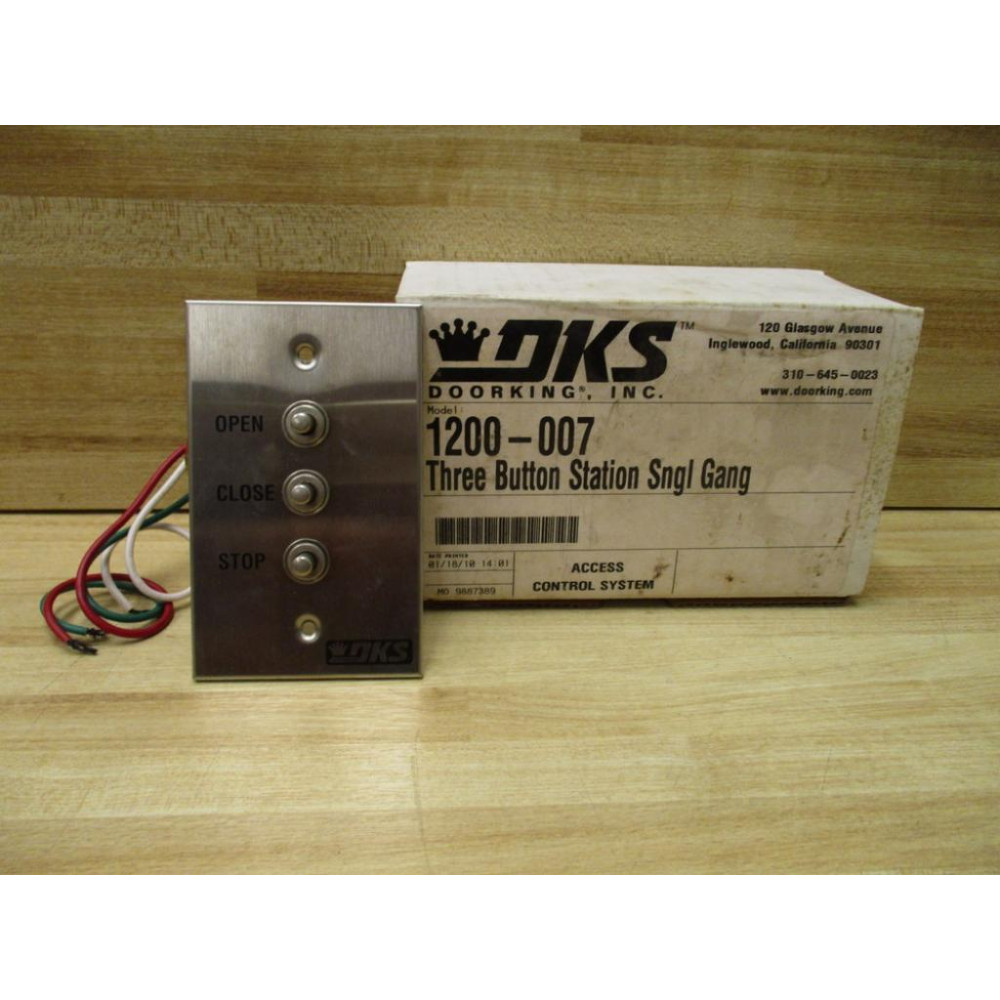 DoorKing 1200-007 Interior Three Button Station DoorKing 1200-007 Interior Three Button Station