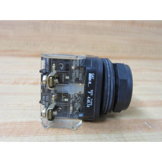 Allen Bradley 800H-R Push Button 800H-R... W800T-XD1Green - New No Box