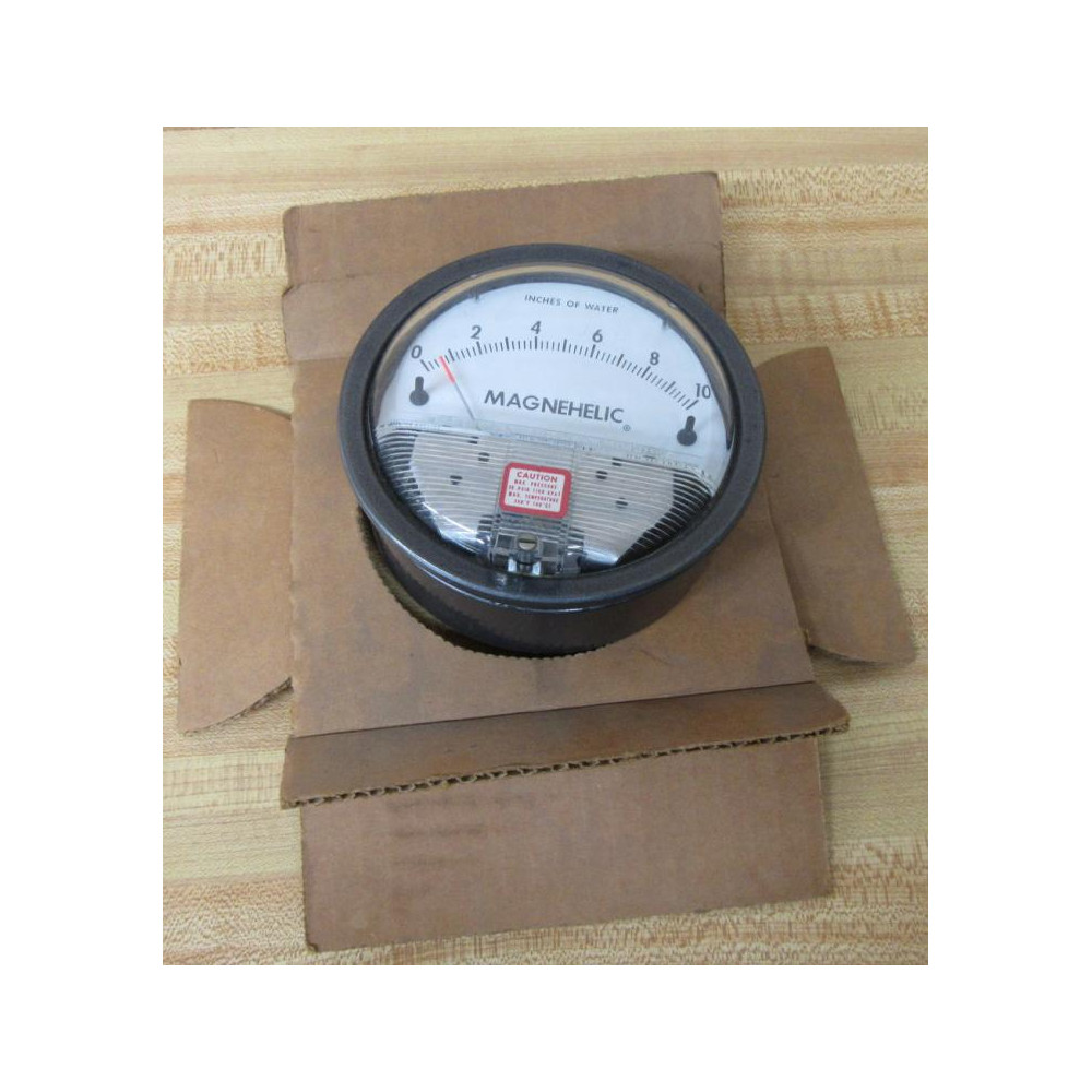Dwyer 2010 Pressure Magnehelic Gage - New No Box