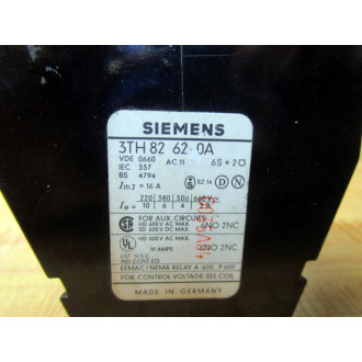 Siemens 3TH8262-0A Contactor 3TH82620A 110V CoilCracked Housing - Used