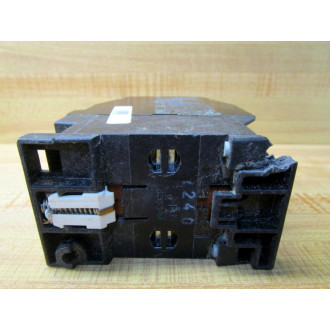Siemens 3TH8262-0A Contactor 3TH82620A 110V CoilCracked Housing - Used