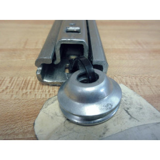 Yale 582018049 Seat Rail