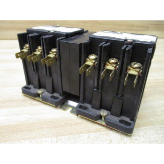 Square D 8965DPR33 Reverse Hoist Contactor 9561 - New No Box Square D 8965DPR33 Reverse Hoist Contactor 9561 - New No Box